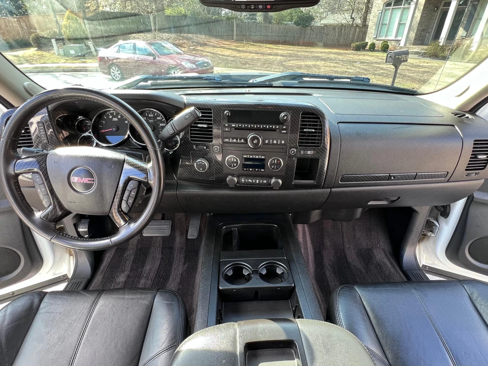 2013 GMC Sierra Heavy Duty 3rd Gen - Image 30 of 31