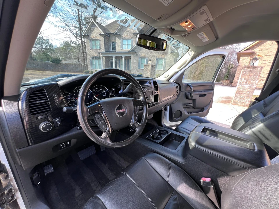 2013 GMC Sierra Heavy Duty 3rd Gen - Image 29 of 31