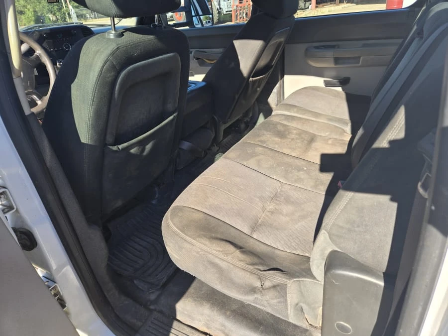 2013 GMC Sierra Heavy Duty 3rd Gen - Image 6 of 10
