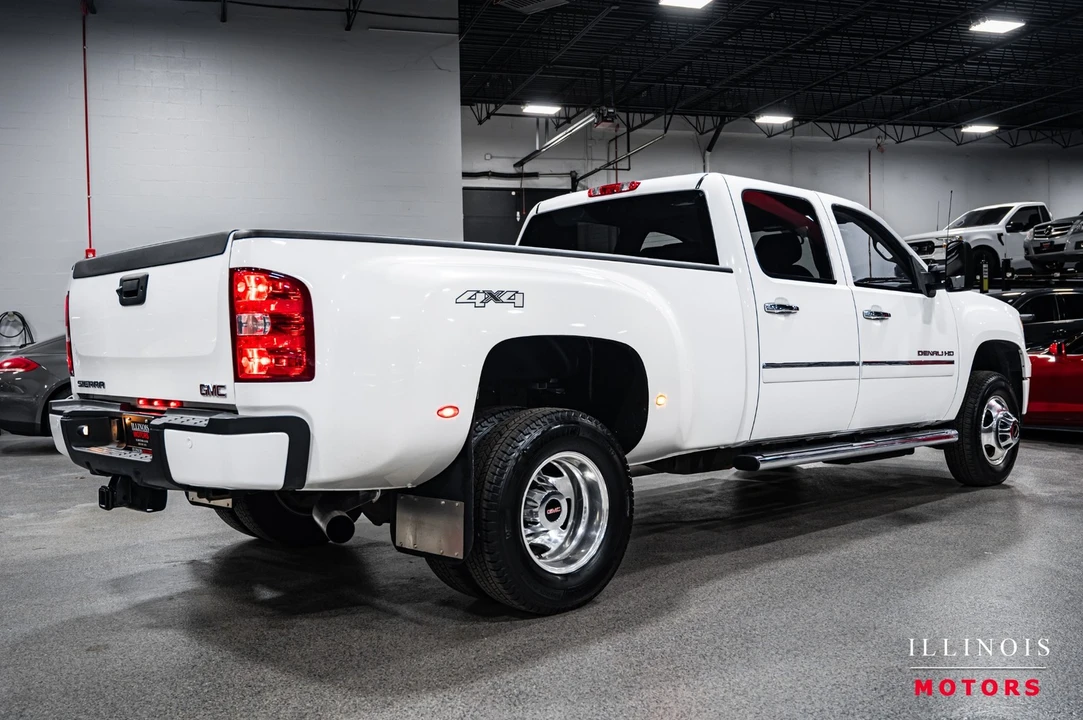 2013 GMC Sierra Heavy Duty 3rd Gen - Image 5 of 21