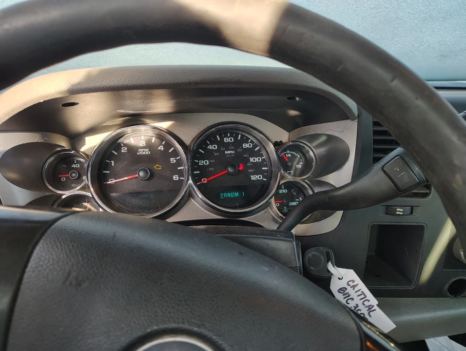 2013 GMC Sierra Heavy Duty 3rd Gen - Image 5 of 8