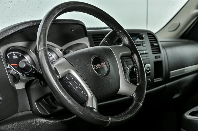2013 GMC Sierra Heavy Duty 3rd Gen - Image 18 of 21