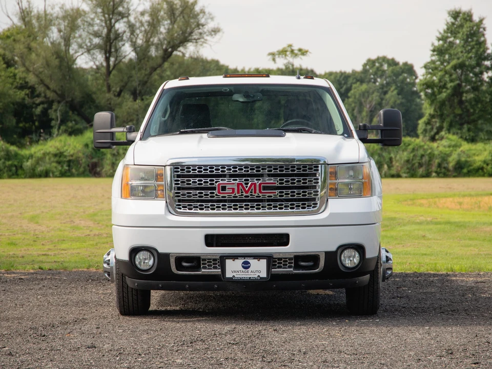 2013 GMC Sierra Heavy Duty 3rd Gen - Image 12 of 31