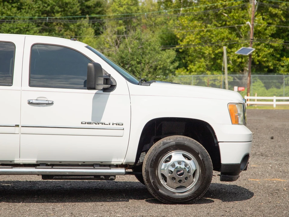 2013 GMC Sierra Heavy Duty 3rd Gen - Image 26 of 31