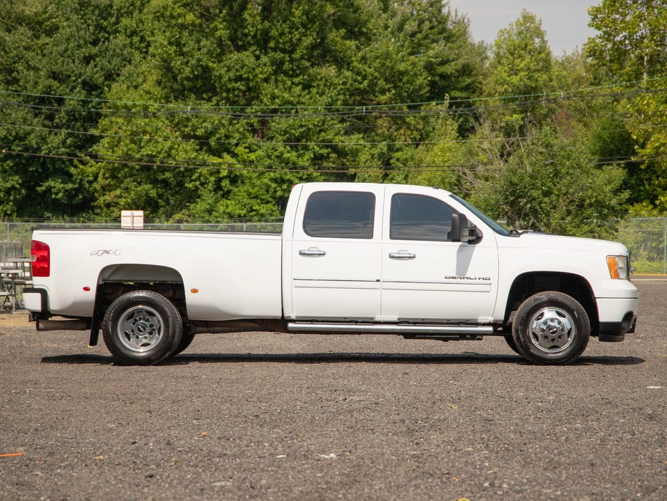 2013 GMC Sierra Heavy Duty 3rd Gen - Image 10 of 31