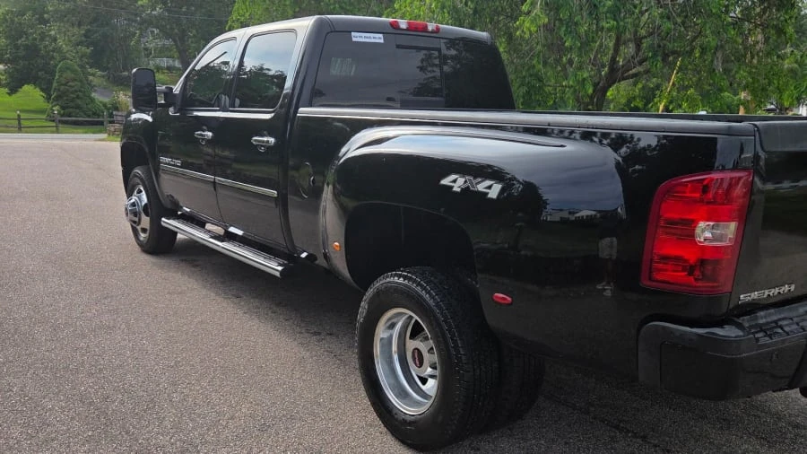 2013 GMC Sierra Heavy Duty 3rd Gen - Image 6 of 10