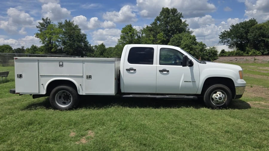 2013 GMC Sierra Heavy Duty 3rd Gen - Image 5 of 10