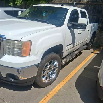2013 GMC Sierra AT4 Pickup 4D 5 3/4 ft