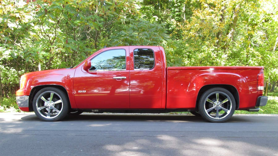2013 GMC Sierra 3rd Gen - Image 2 of 6