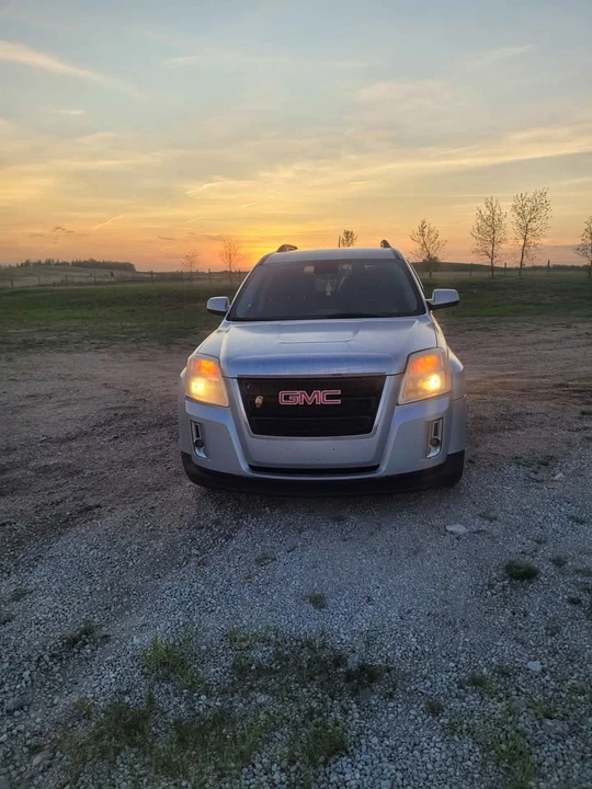 2013 GMC Terrain - Image 3 of 4