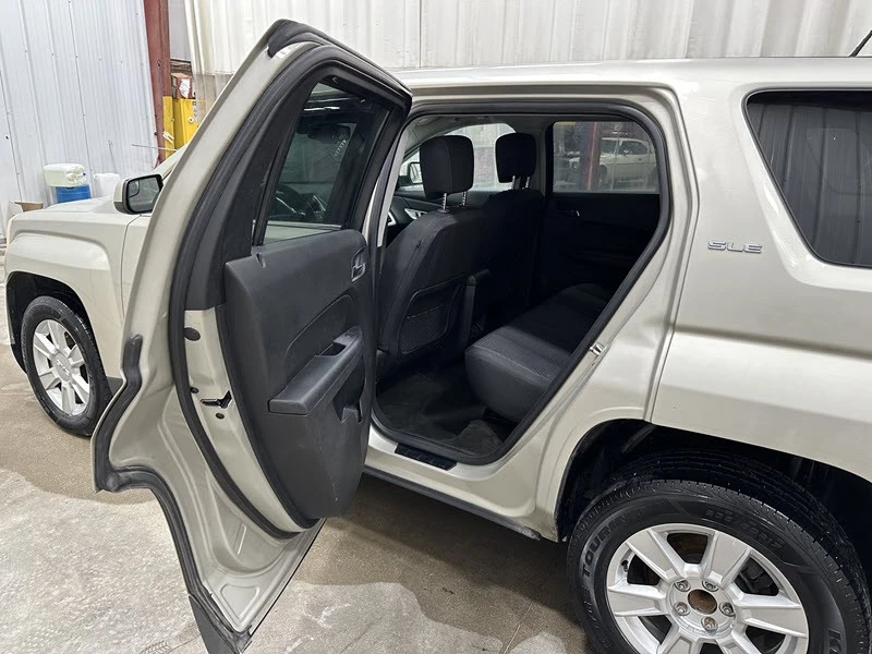 2013 GMC Terrain - Image 11 of 21