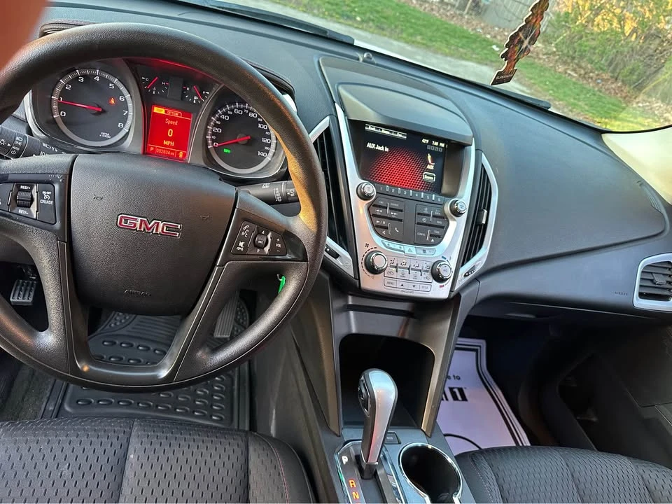 2013 GMC Terrain - Image 10 of 13