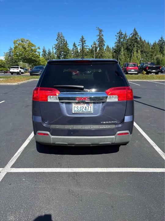 2013 GMC Terrain - Image 2 of 5