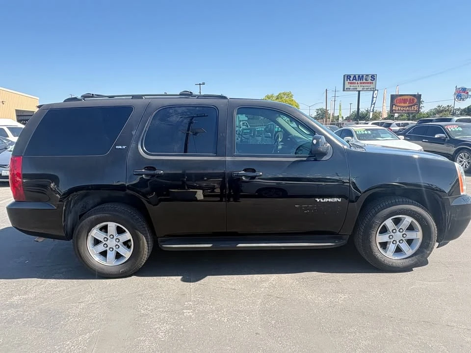 2013 GMC Yukon 3rd Gen - Image 3 of 5