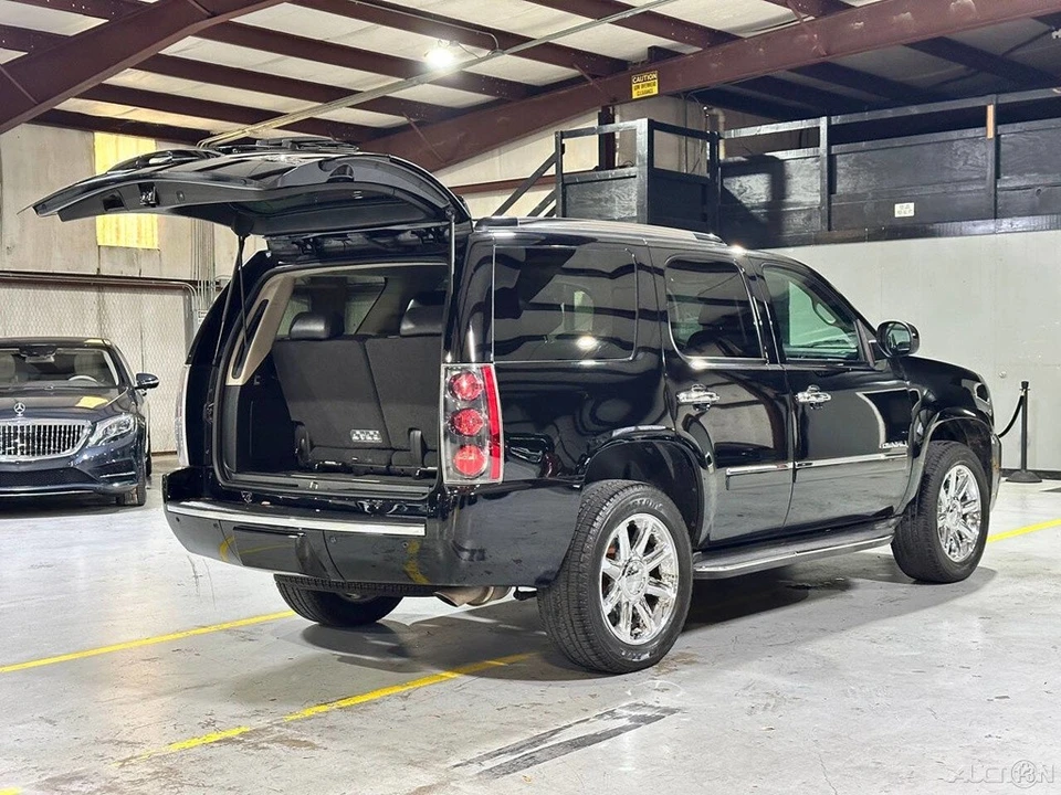 2013 GMC Yukon 3rd Gen - Image 17 of 21