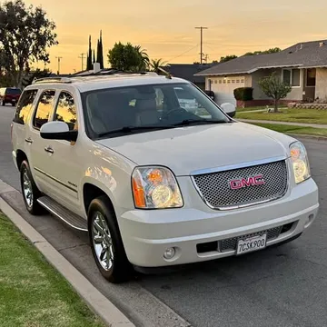 2013 GMC Yukon Denali