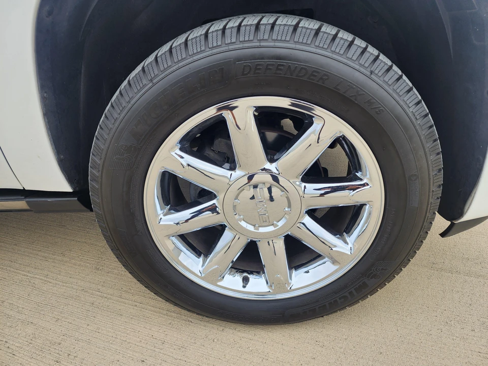 2013 GMC Yukon 3rd Gen - Image 30 of 31