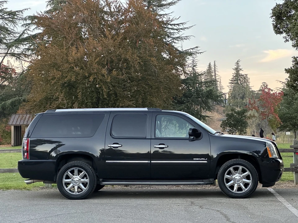 2013 GMC Yukon 3rd Gen - Image 9 of 31