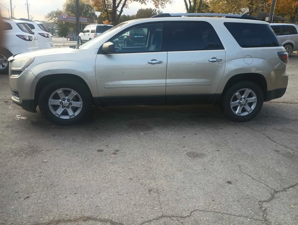 2013 GMC Acadia - Image 2 of 7