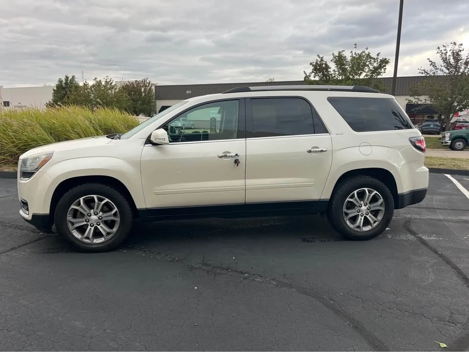 2013 GMC Acadia - Image 3 of 18
