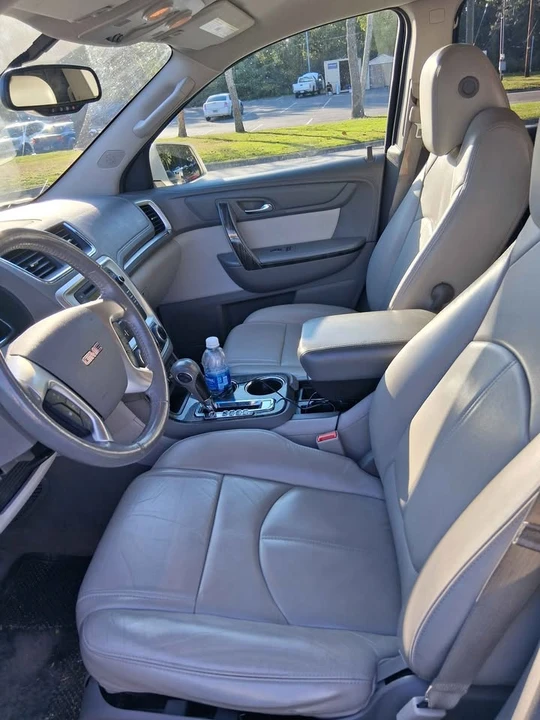 2013 GMC Acadia - Image 6 of 17