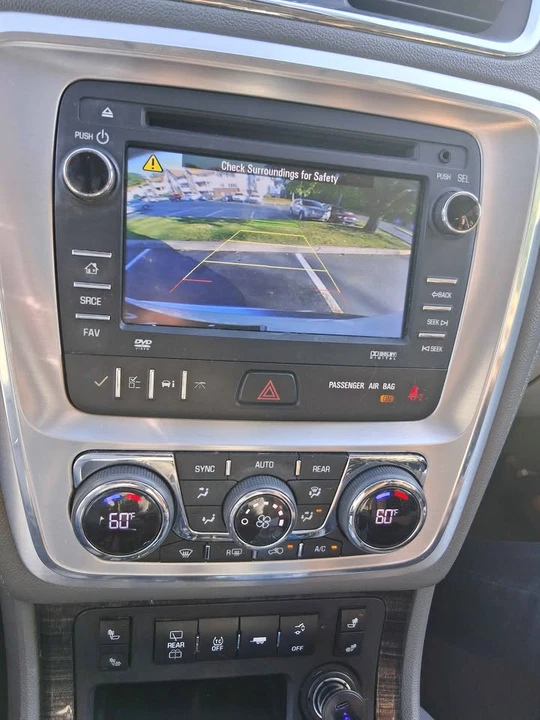 2013 GMC Acadia - Image 15 of 17