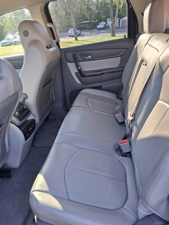 2013 GMC Acadia - Image 7 of 17