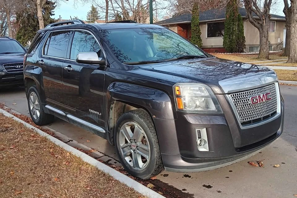 2013 GMC Terrain - Image 2 of 13
