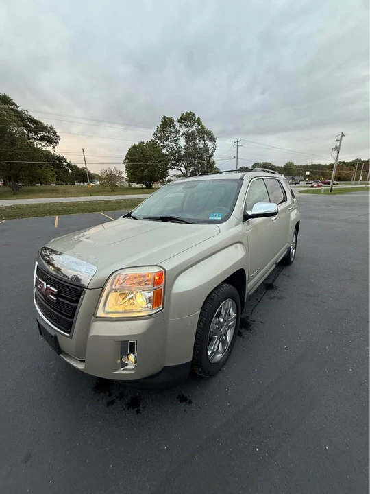 2013 GMC Terrain - Image 9 of 12