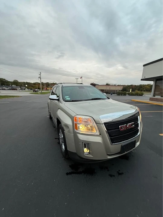 2013 GMC Terrain - Image 11 of 12
