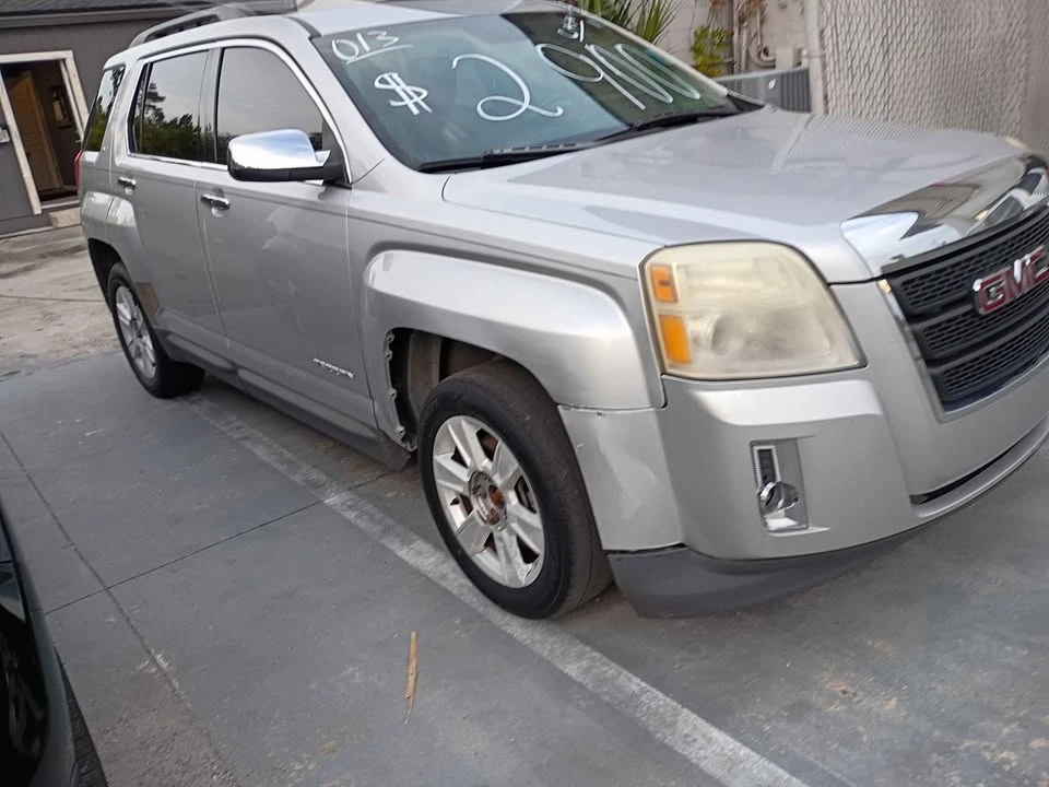 2013 GMC Terrain - Image 4 of 6