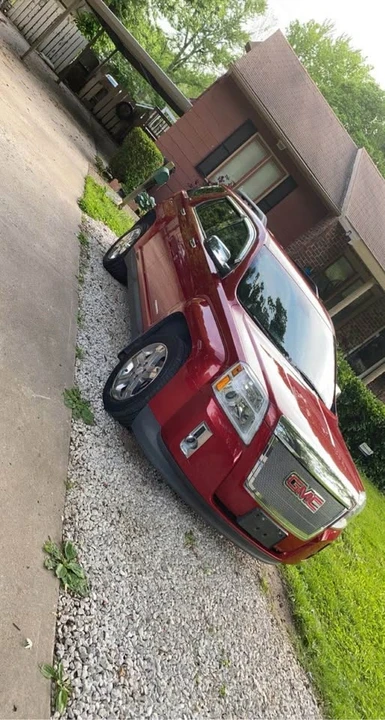 2013 GMC Terrain - Image 2 of 12