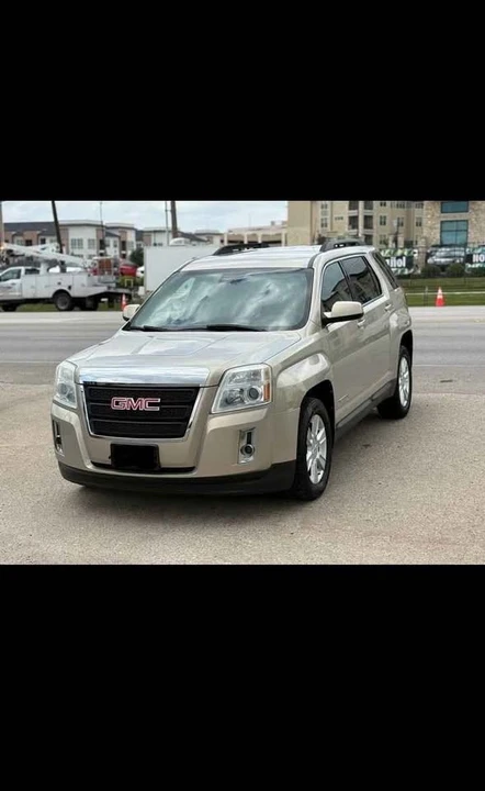 2013 GMC Terrain - Image 2 of 12