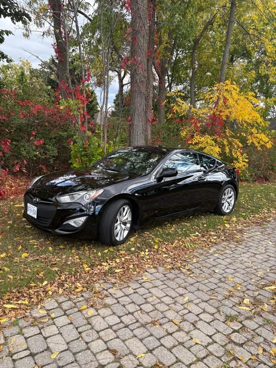 2013 Hyundai Genesis Coupe - Image 2 of 8