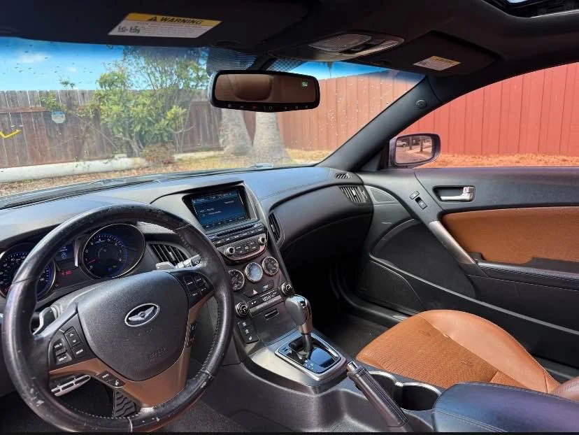 2013 Genesis - Image 5 of 7