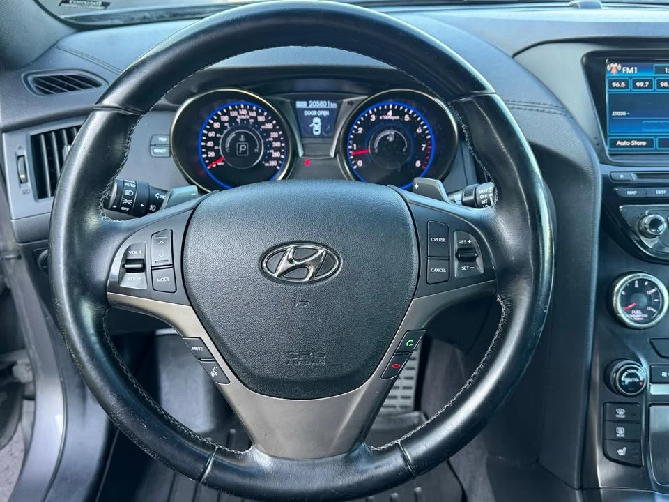 2013 Genesis - Image 19 of 20