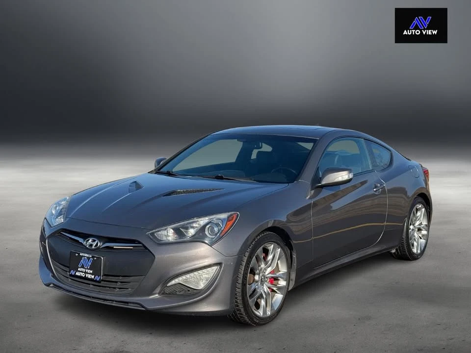 2013 Genesis - Image 10 of 20
