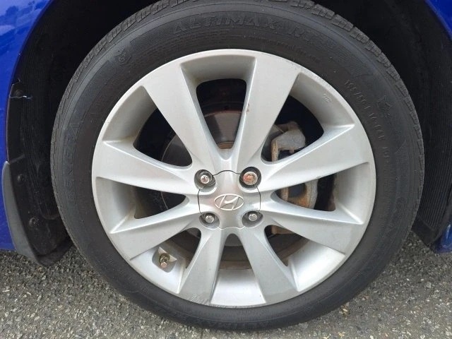 2013 Genesis - Image 11 of 11