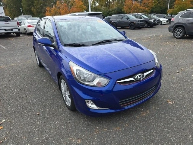 2013 Genesis - Image 2 of 11