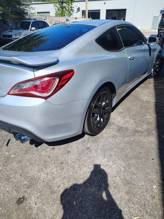 2013 Hyundai Genesis Coupe - Image 2 of 9