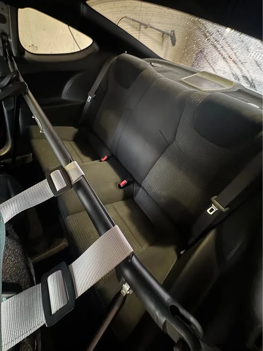 2013 Genesis - Image 15 of 19