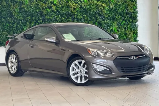 2013 Genesis Coupe 3.8 Grand Touring