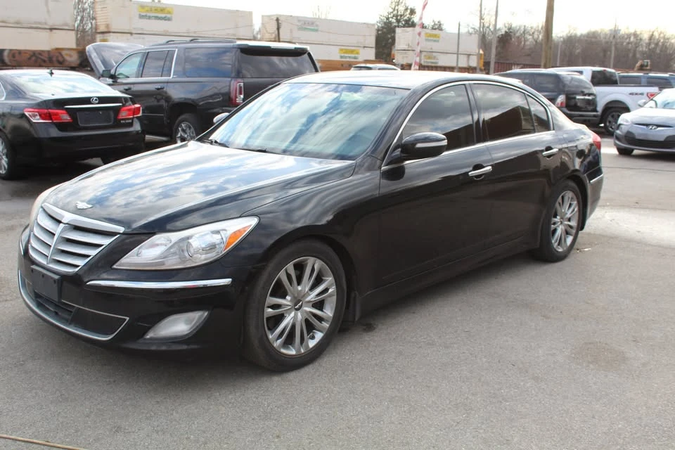 2013 Hyundai Genesis - Image 4 of 14