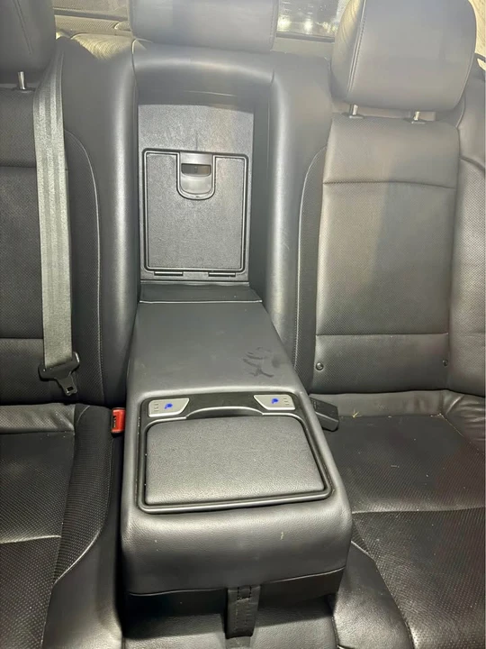 2013 Hyundai Genesis - Image 7 of 9