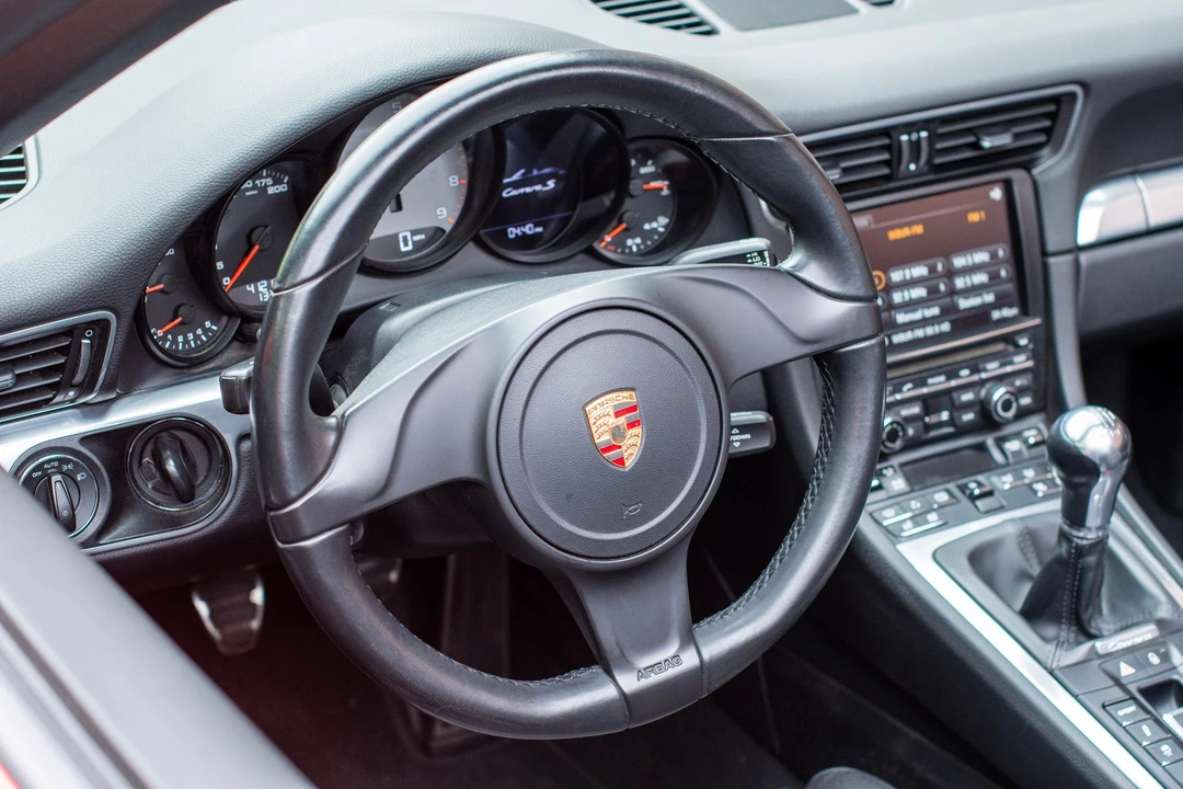 2013 Porsche 991 Carrera S - Image 6 of 9