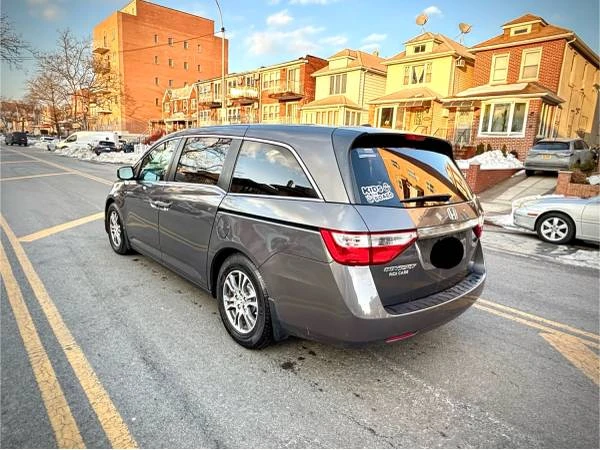 2013 Honda Odyssey - Image 2 of 14