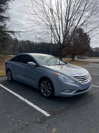 2013 Hyundai Sonata - Image 7 of 17