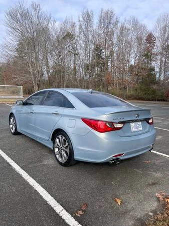 2013 Hyundai Sonata - Image 4 of 17