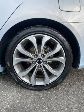 2013 Hyundai Sonata - Image 17 of 17