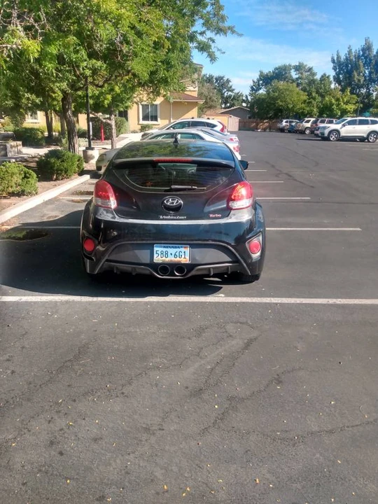 2013 Hyundai Veloster - Image 4 of 6